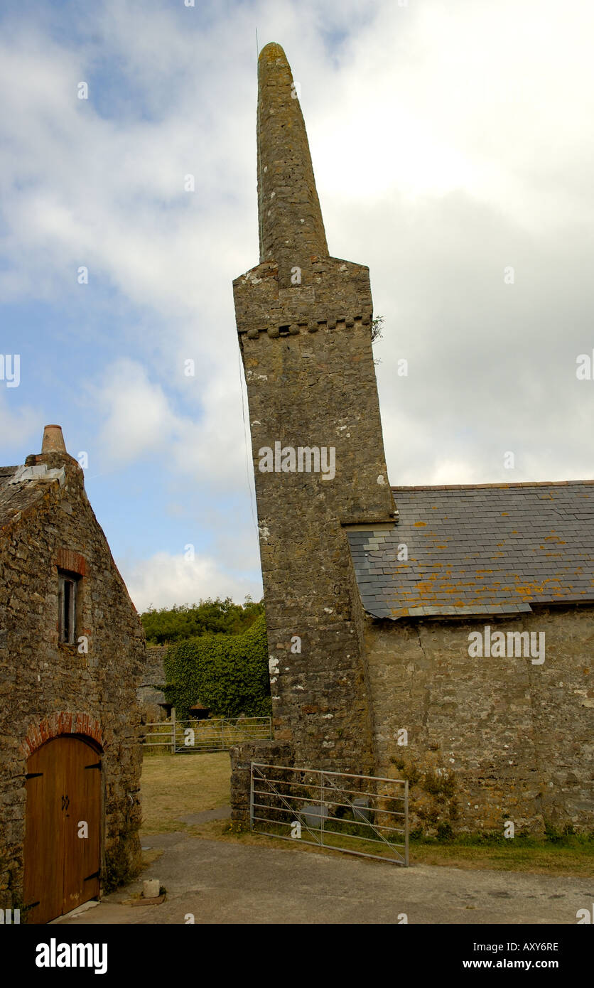La guglia pendente di St Illtyd s Chiesa Caldey Island Foto Stock