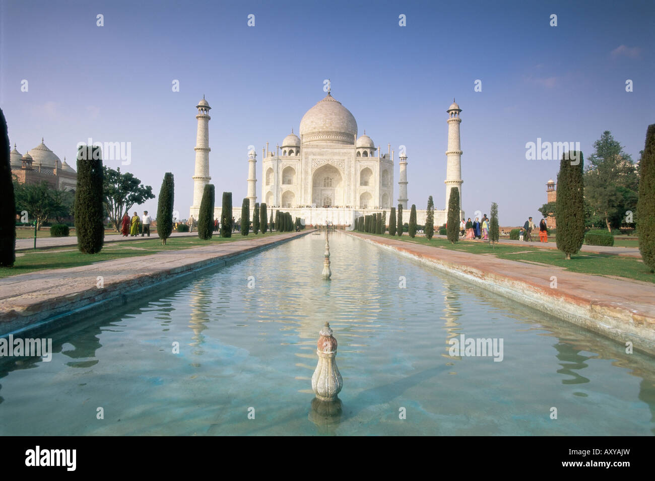 Il Taj Mahal, Sito Patrimonio Mondiale dell'UNESCO, Agra, nello stato di Uttar Pradesh, India, Asia Foto Stock