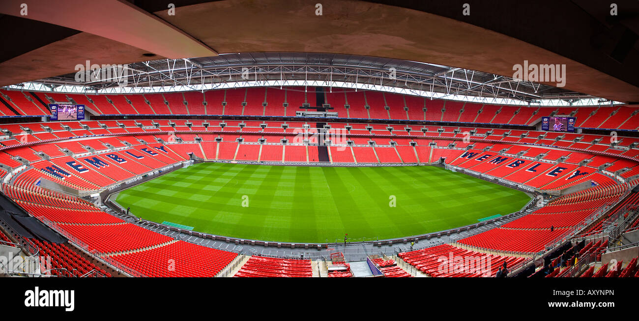 Il nuovo stadio di Wembley a Londra England Regno Unito Foto stock - Alamy