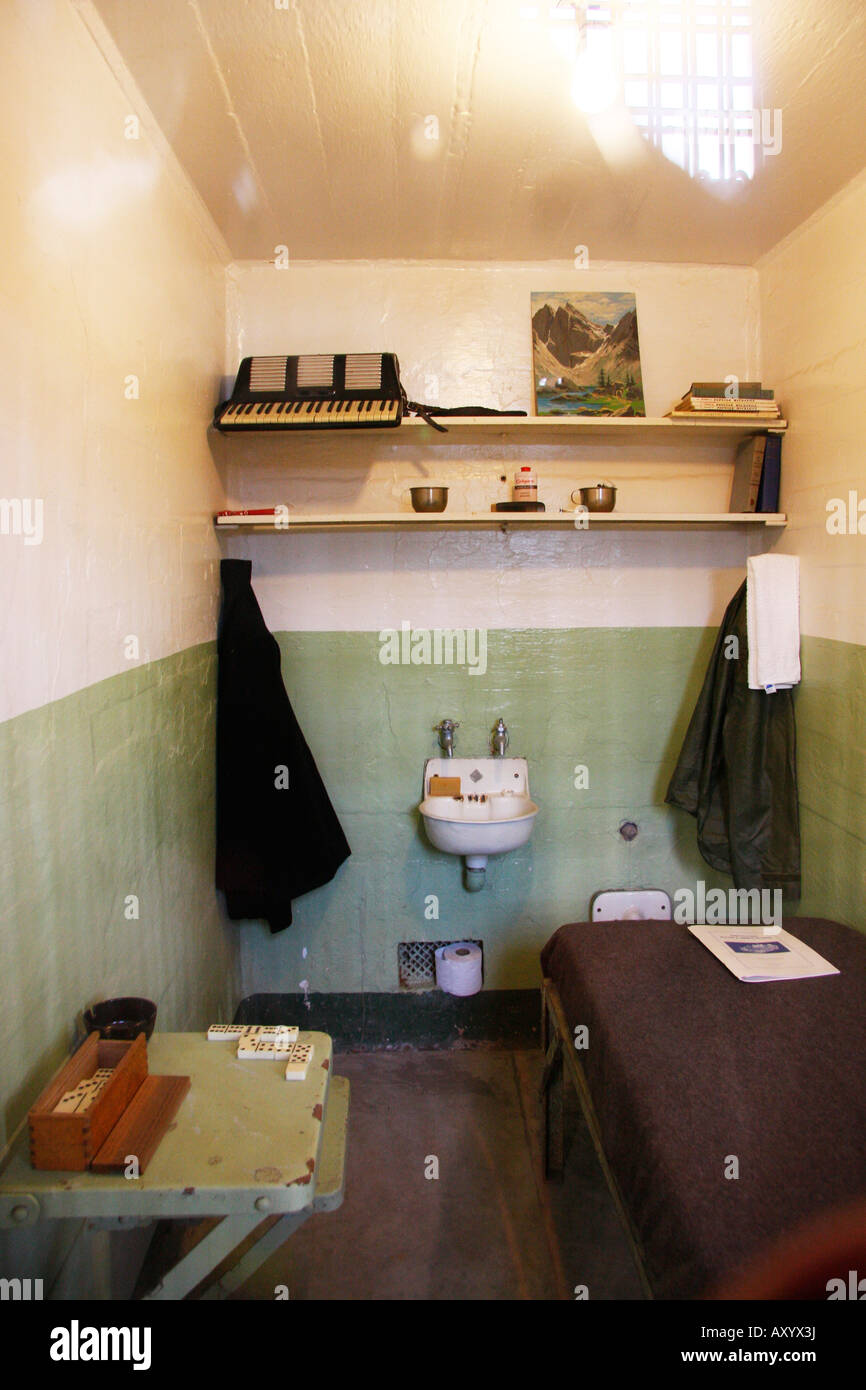 Cella di prigione nel penitenziario di Alcatraz Foto Stock