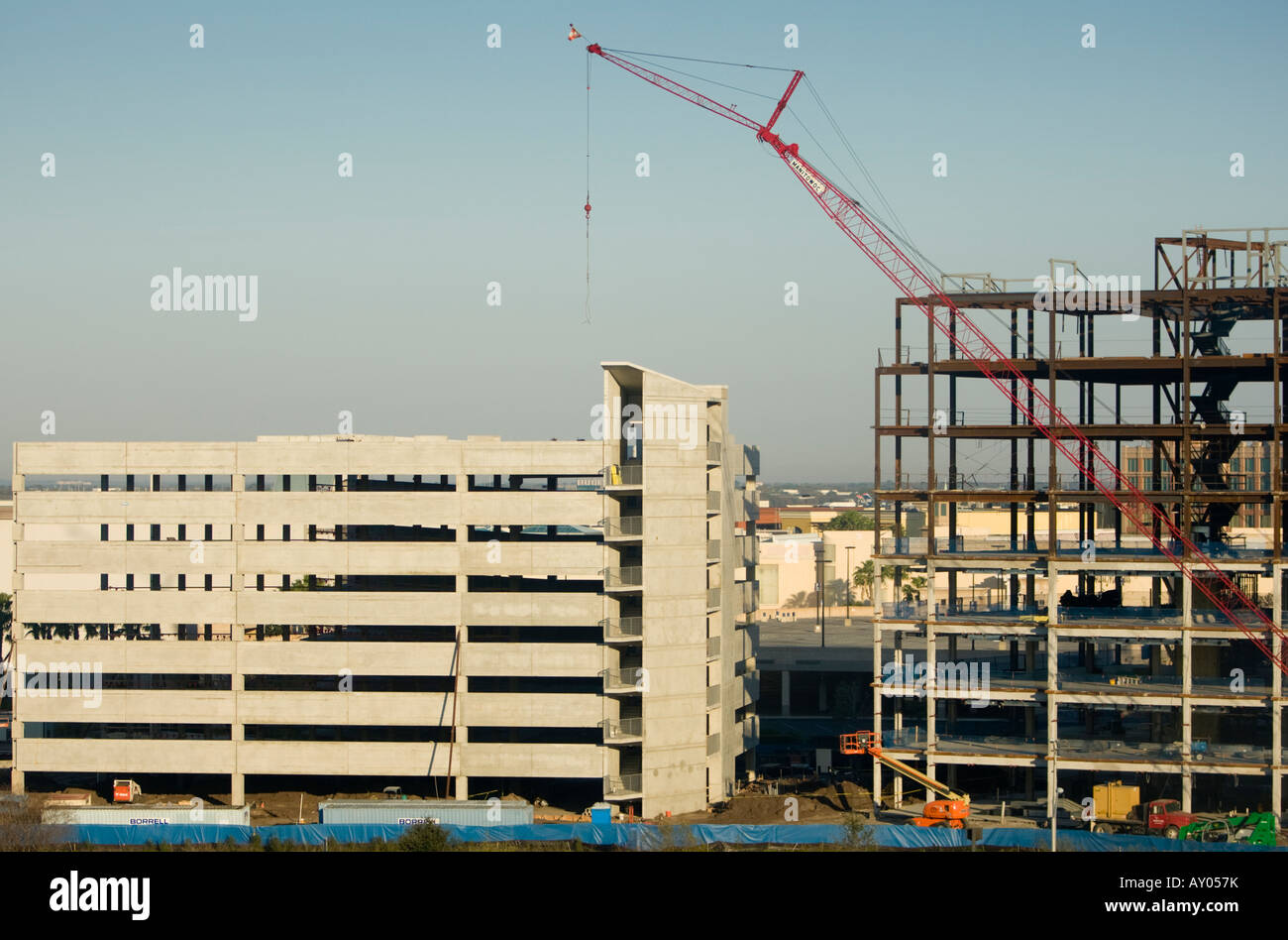 Due edifici in fase di costruzione Foto Stock