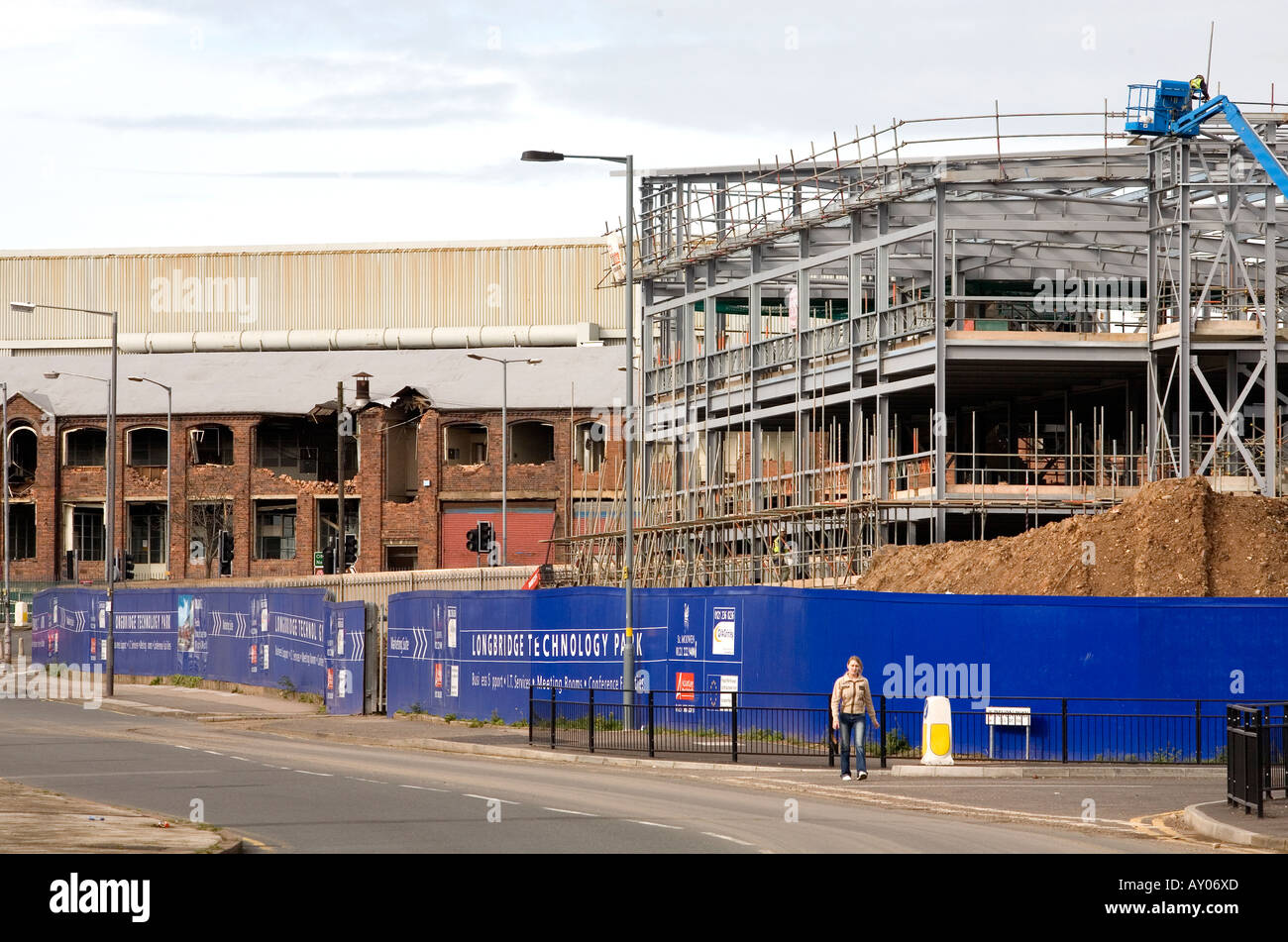 I lavori di demolizione in corso sul west funziona, parte della MG Rover funziona, Longbridge, Birmingham West Midlands, Regno Unito. Foto Stock