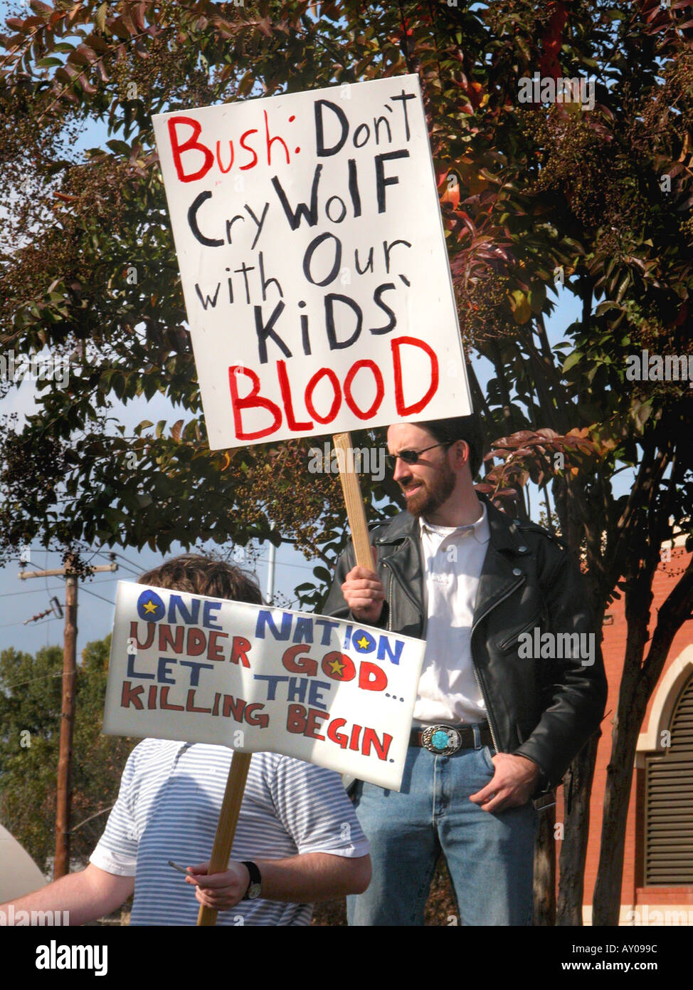 Anti pacifiche dimostrazioni di Guerra prima di Afgan e la guerra in Iraq in Atlanta GA Georgia USA Foto Stock