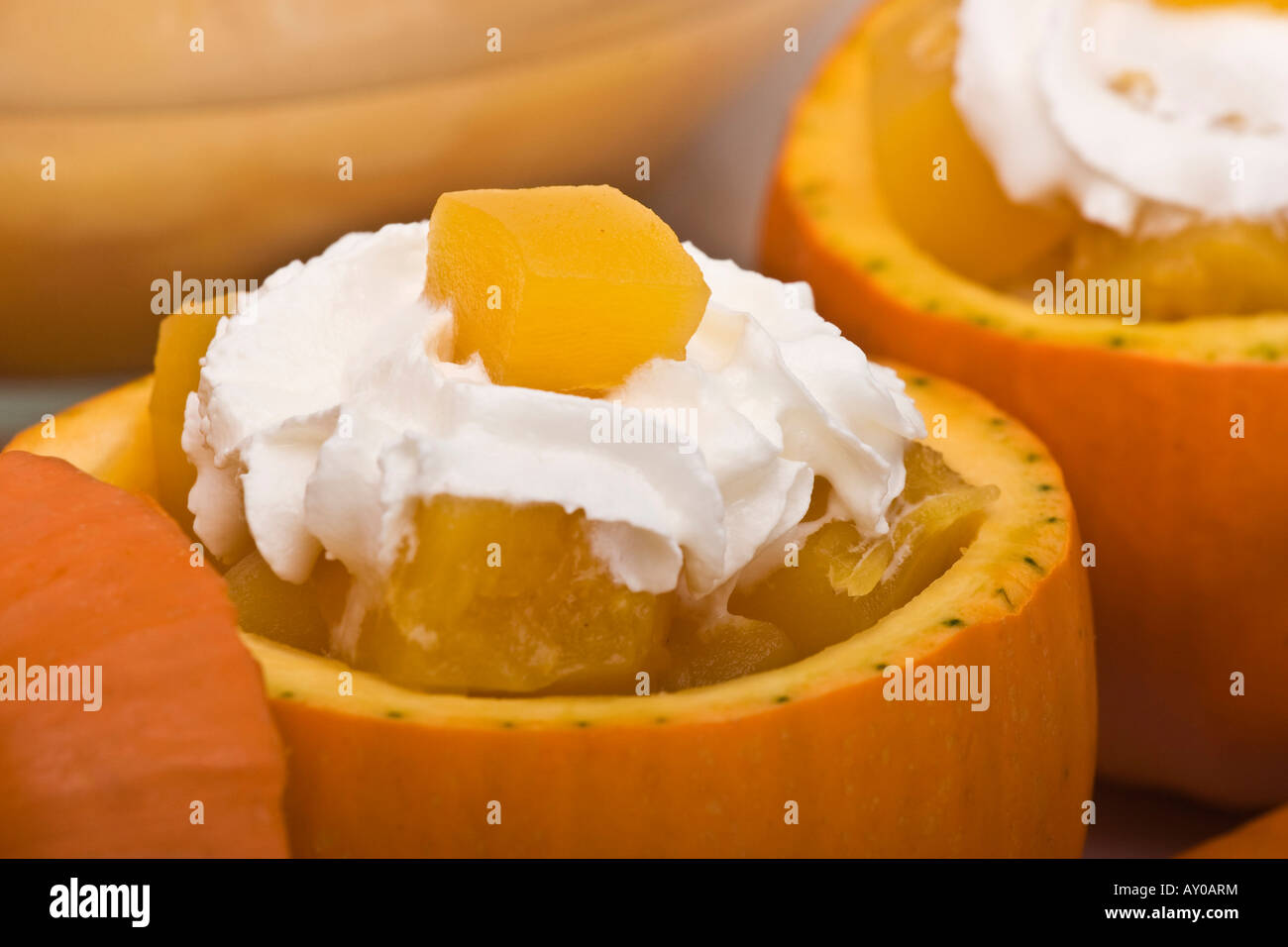 Un dessert preparato con zucche bollite cibo dolce da vicino dall'alto nessuno fotografa in orizzontale ad alta risoluzione Foto Stock