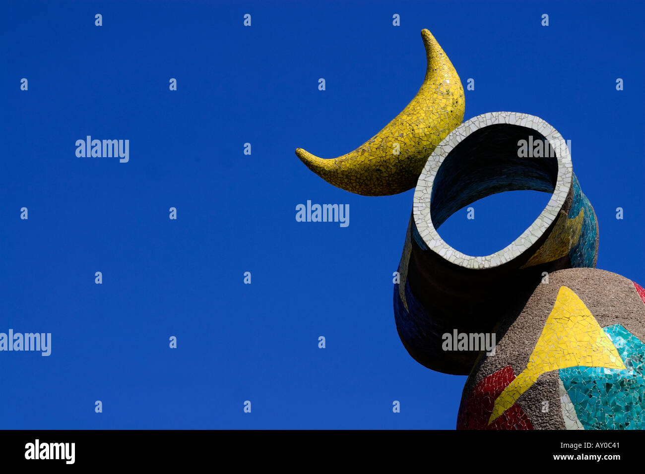 Dona i ocell (donna e uccello) scultura Parc Joan Miro Barcellona Spagna Foto Stock