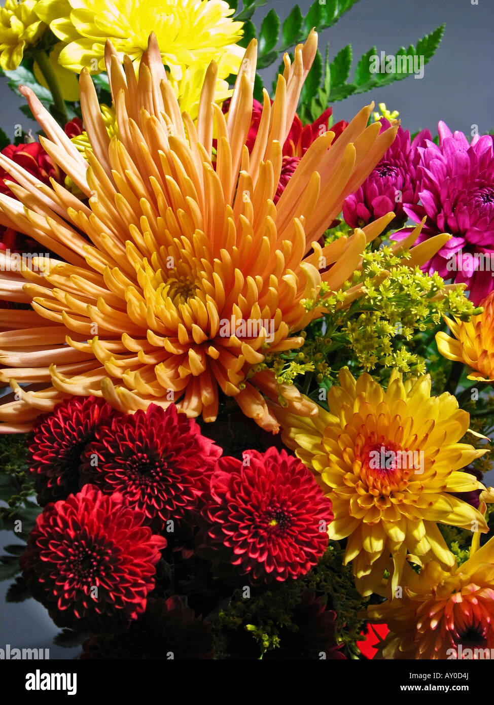 Sourcing Map 10 Crisantemi Artificiali In Seta, Colore Rosa Chiaro, Bouquet Di Fiori Finti Con Stelo In Filo, Per Decorazioni Casa, Giardino, Matrimoni