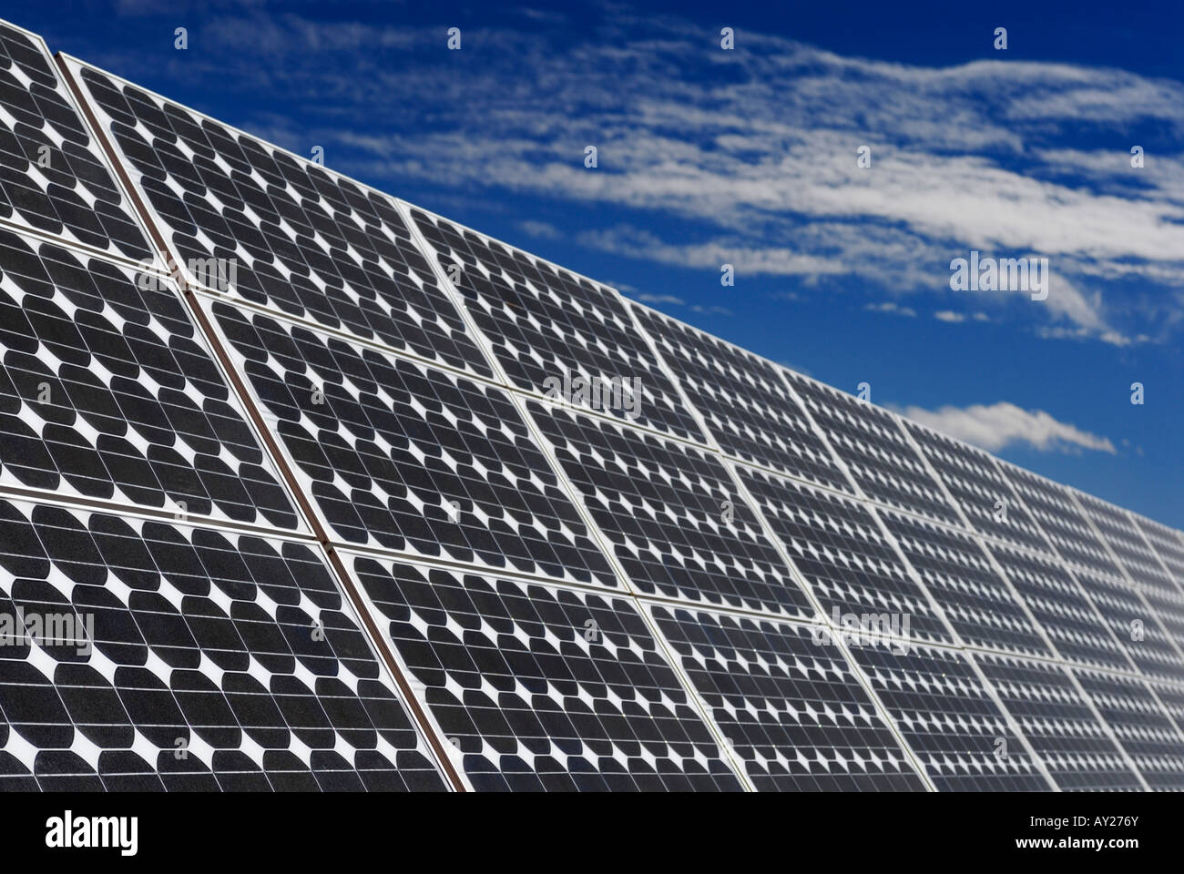 Pannelli solari solare per la generazione di energia, ambiente energia sicura Foto Stock