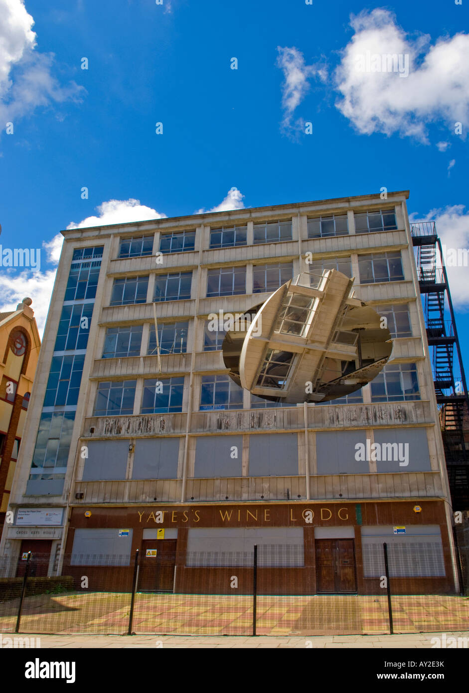 Richard Wilsons scultura cinetica 'ruotando il luogo oltre' nel centro di Liverpool Foto Stock