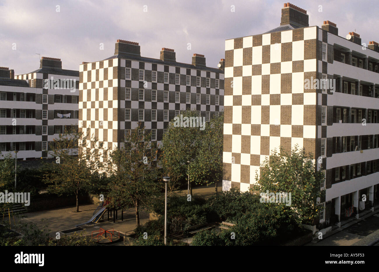 Grosvenor Estate Page Street Victoria London Duke of Westminster possiede edifici insoliti, una tenuta abitativa progettata da Edwin Lutyens, HOMER SYKES Foto Stock