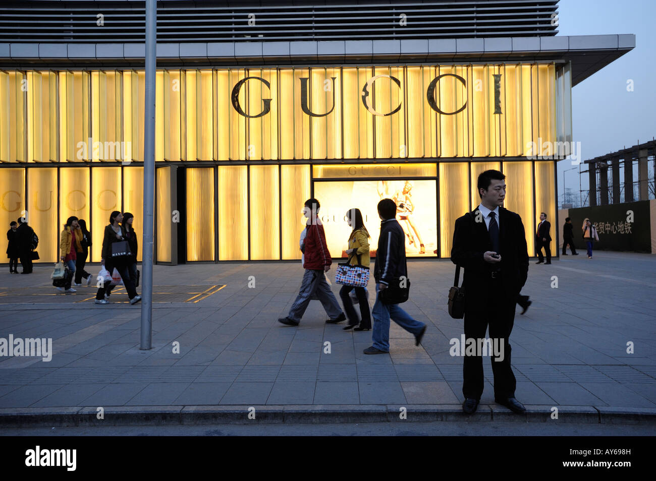 Negozio di Gucci a Shin Kong Place in CBD Pechino, Cina. 03-Apr-2008 Foto Stock
