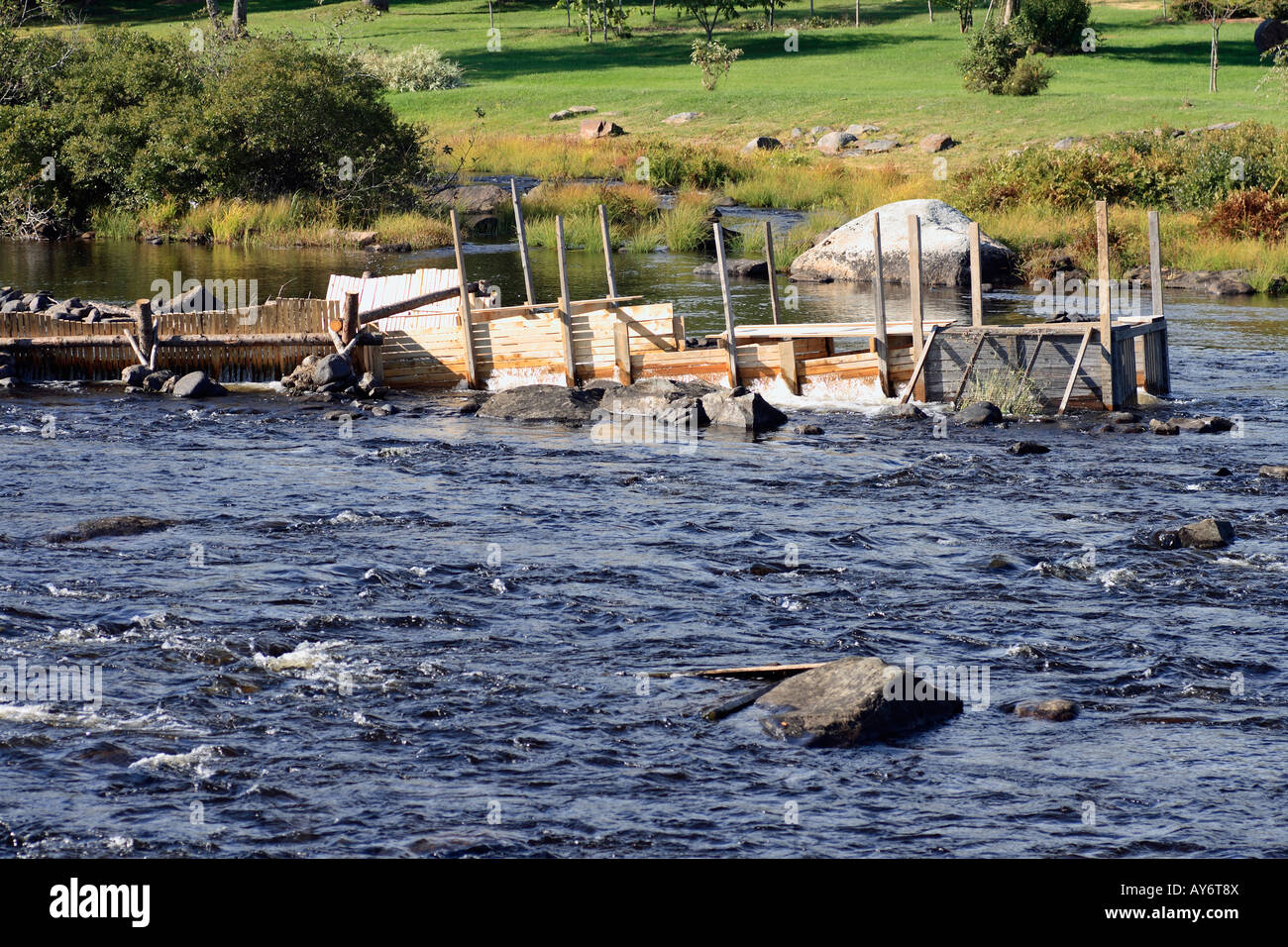 Anguilla weir o trappola nel fiume medway Nova Scotia canada Foto Stock