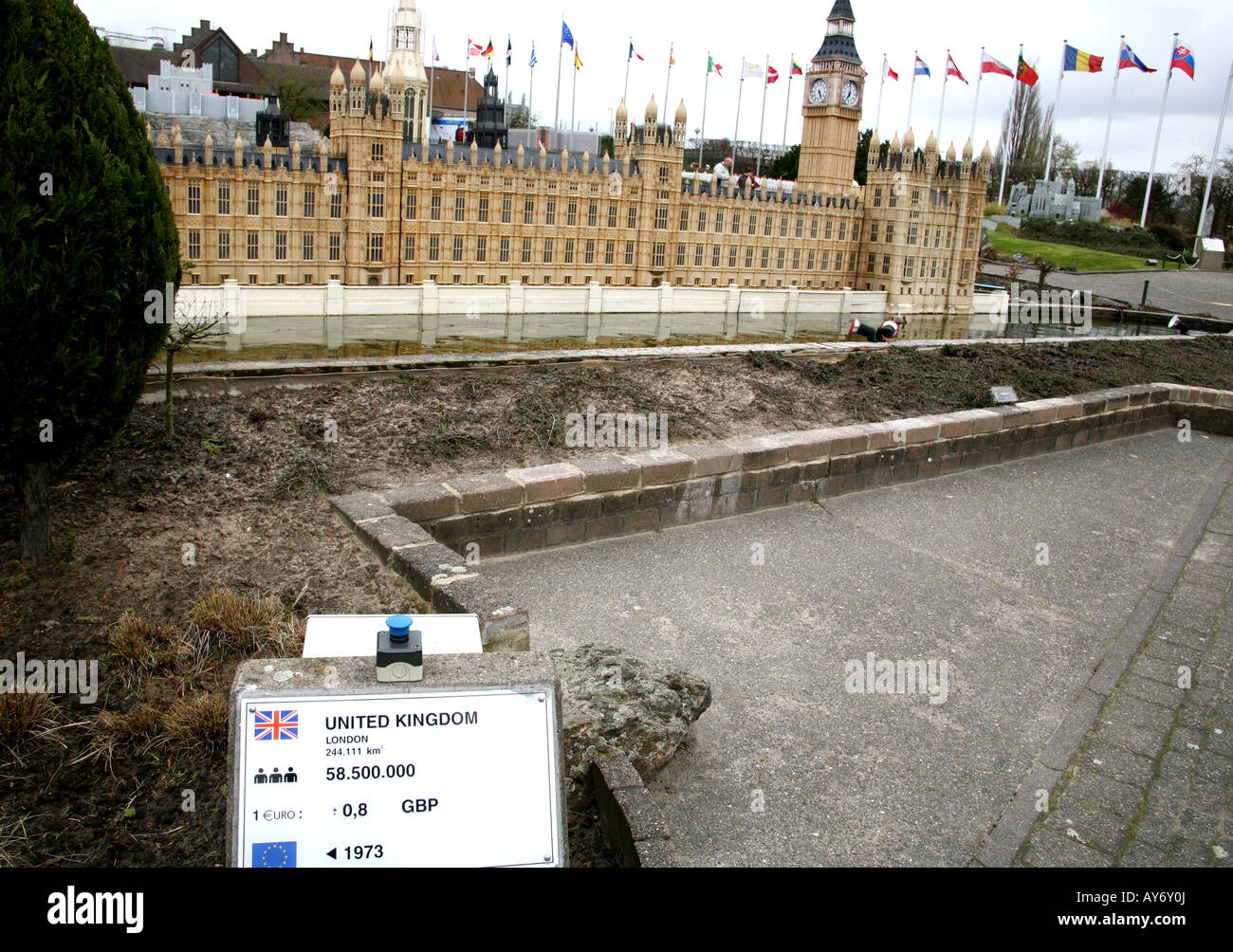 Regno Unito rappresentato dalla Casa del Parlamento nel modello Mini-Europe village, Belgio Foto Stock