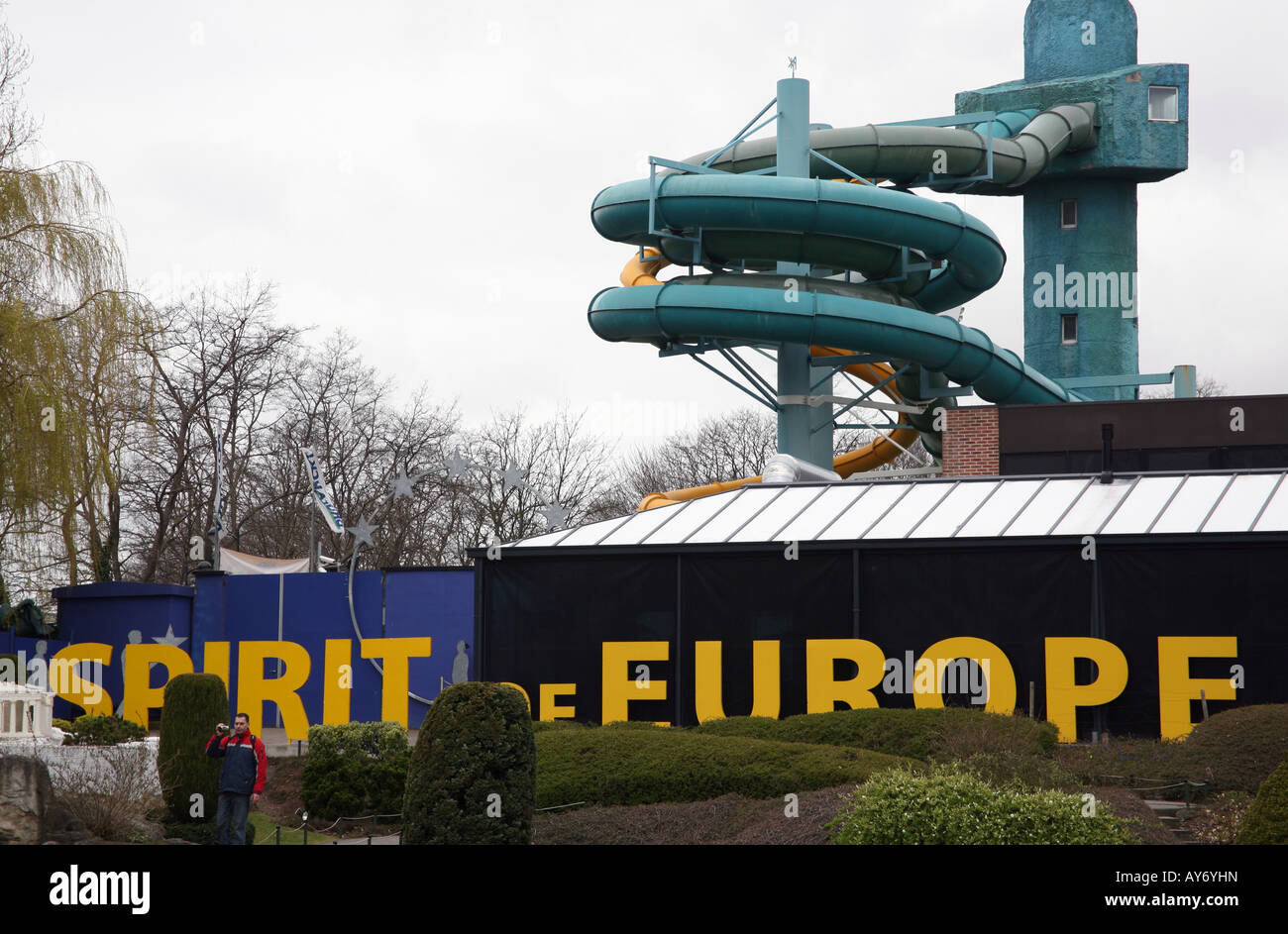 L'acqua scorre in corrispondenza Mini-Europe model village a Bruxelles Foto Stock