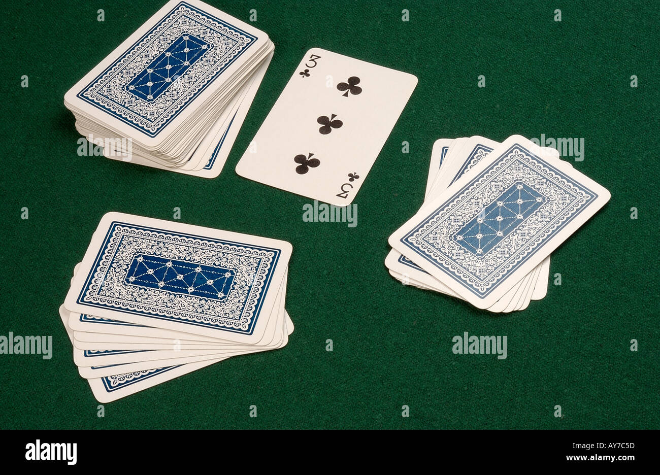 Carte su green baize Foto Stock