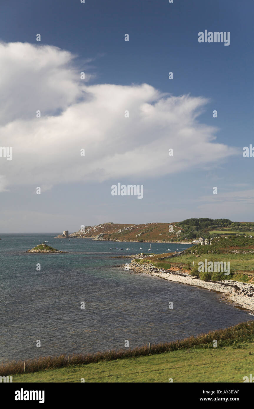 Oliver Cromwell castello nuovo Grimsby bay Plumb Island Bryher da Tresco Isole Scilly Foto Stock