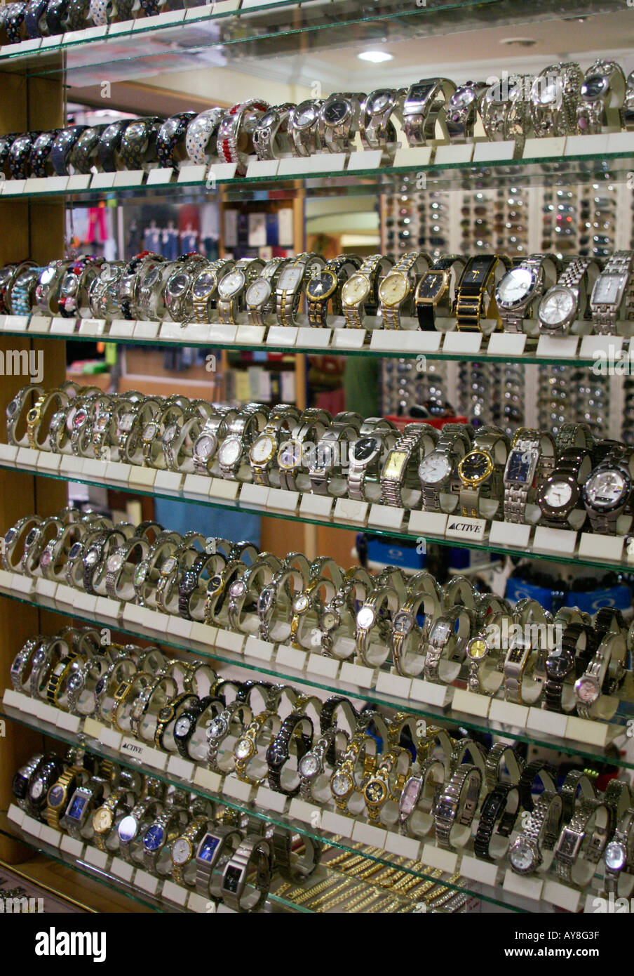 Negozio di orologi nel Grand Bazaar MARMARIS Turchia Foto stock - Alamy