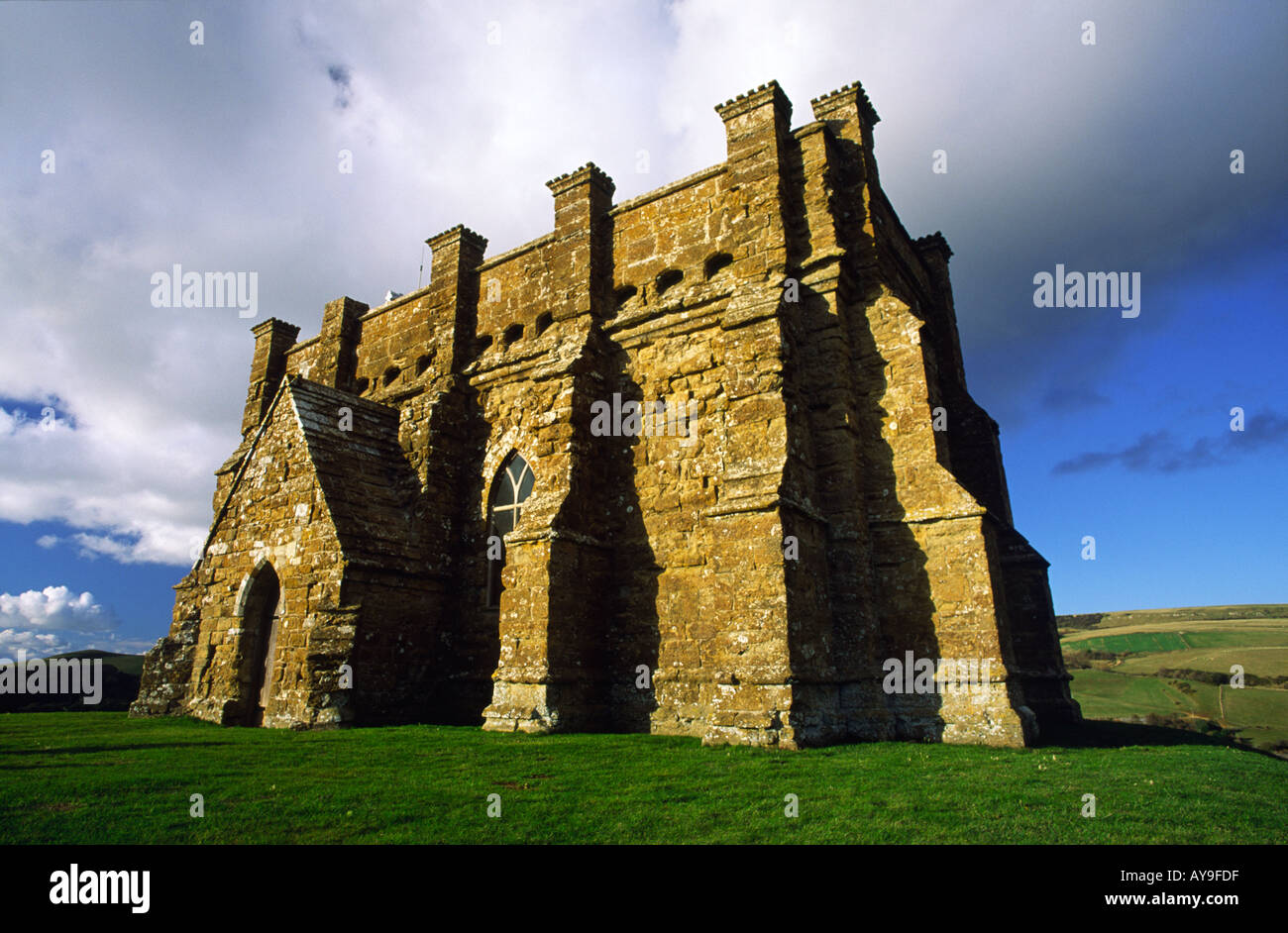 Il sole invernale espressi su St Catherines Cappella nel Sud Inghilterra Dorset Regno Unito Foto Stock