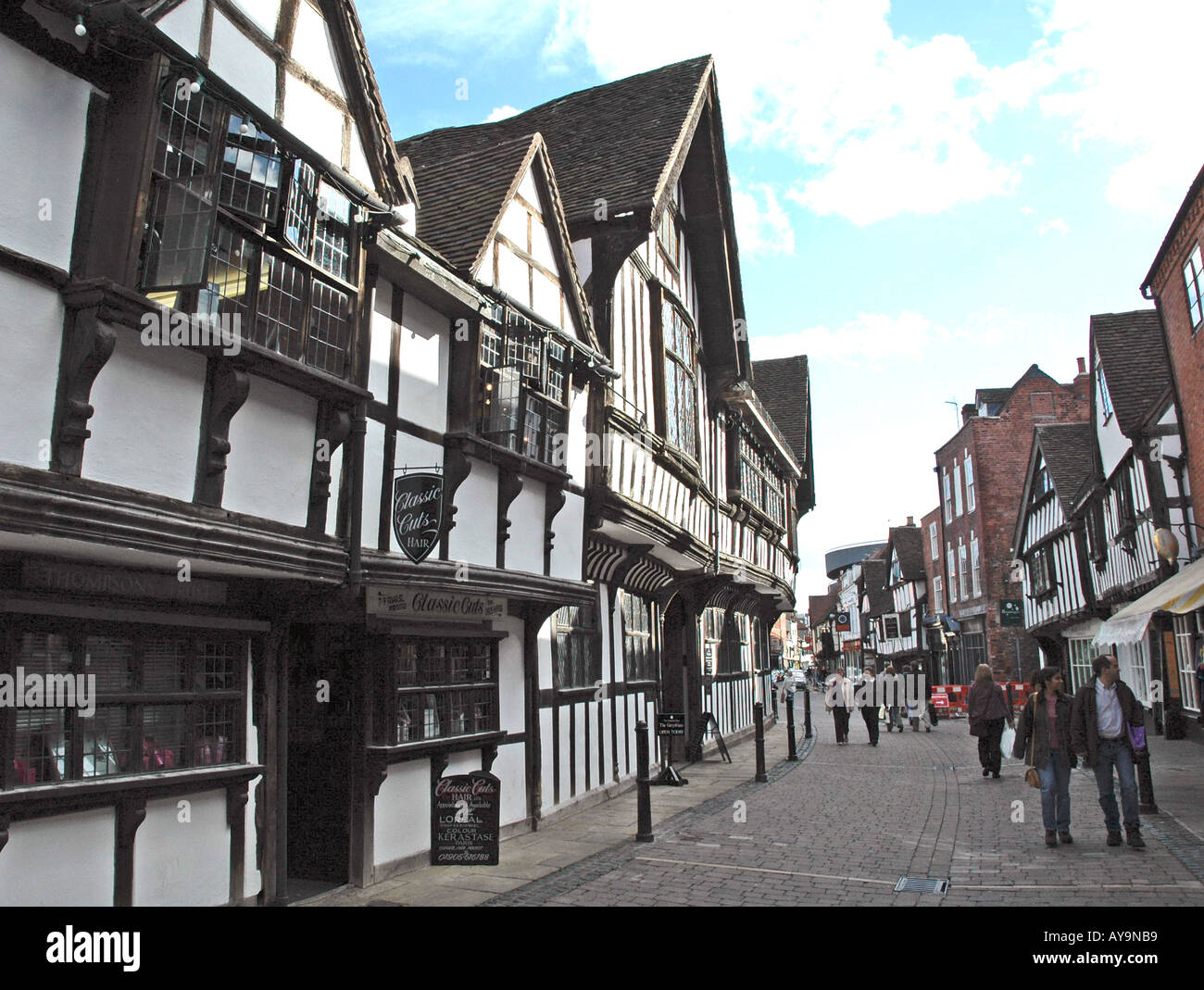 Worcester Tudor case e negozi Foto Stock