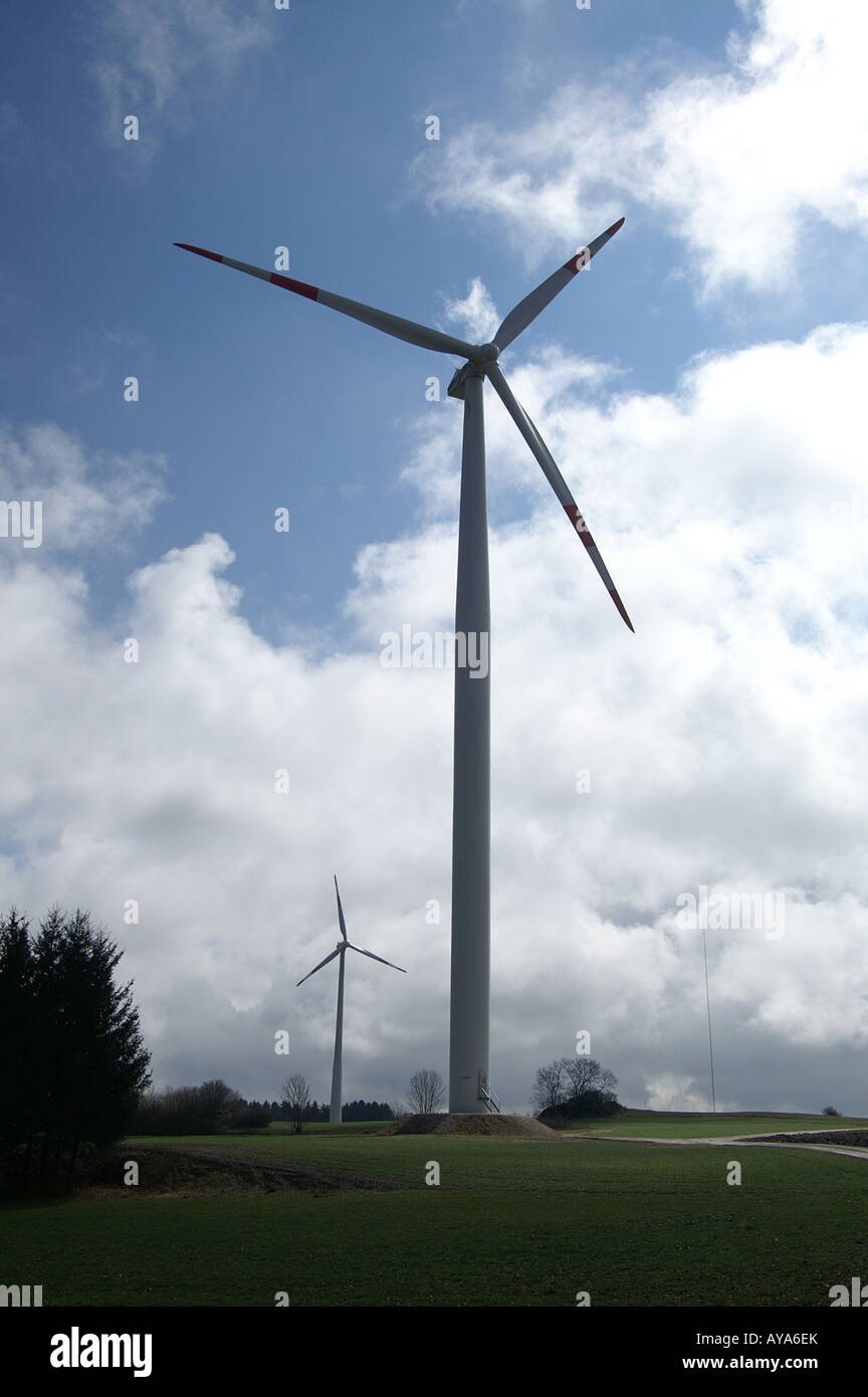 Mulini a vento energia / Windkraftanalage Foto Stock