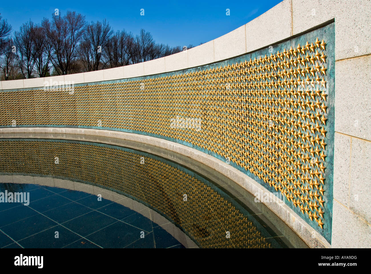 Il Memoriale della Seconda Guerra Mondiale sul National Mall di Washington DC Foto Stock