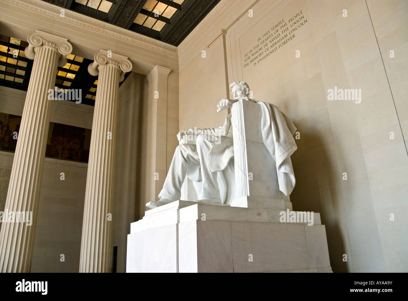 Statua di Abraham Lincoln nel Lincoln Memorial a Washington DC Foto Stock