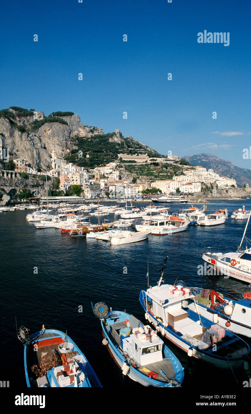 Il porto di Amalfi . Italia Foto Stock