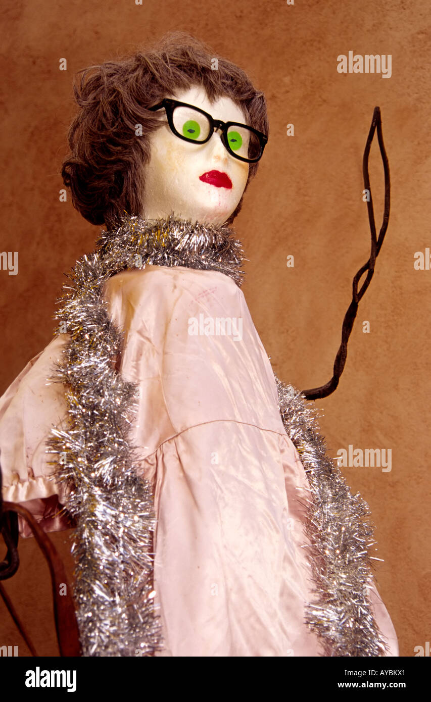 Signor 680-A una bizzarra scultura che accoglie i visitatori in occasione dell'annuale Festival di Apple nella pittoresca e storica Hillsboro, Nuovo Messico. Foto Stock