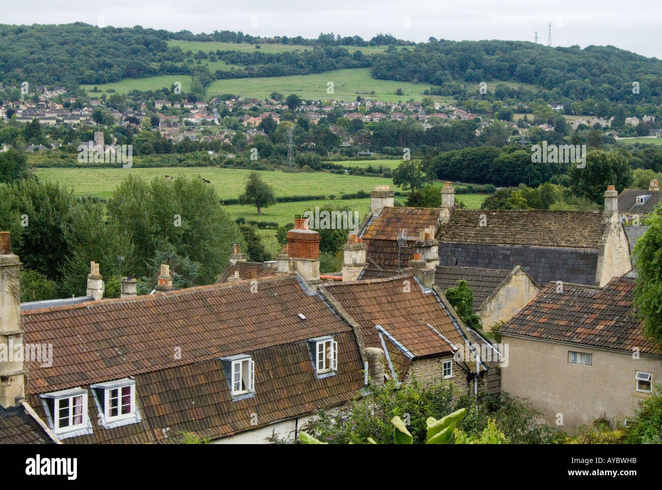 Bagno Batheaston pattini England Regno Unito guardando dal lotto Bathampton verso Prati di acqua Foto Stock