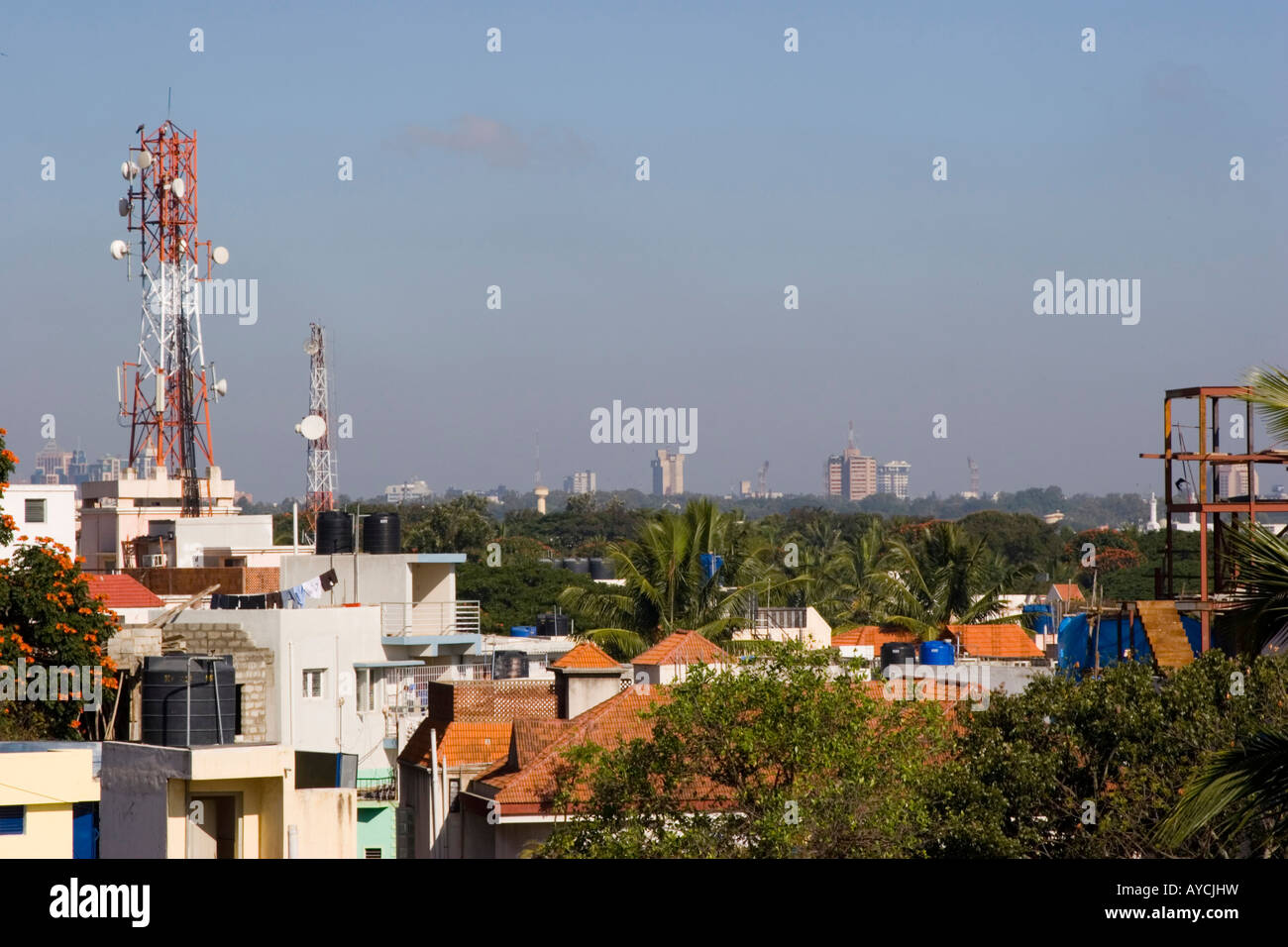 Vista su tutta la zona residenziale di Koramangala a Bangalore in India Foto Stock