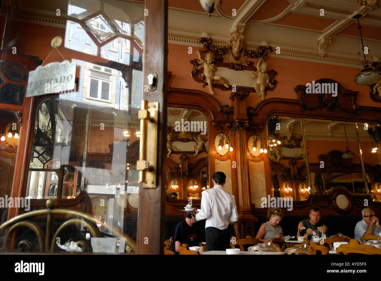 Porto Portogallo Majestic cafe Rua de Santa Catarina Foto Stock