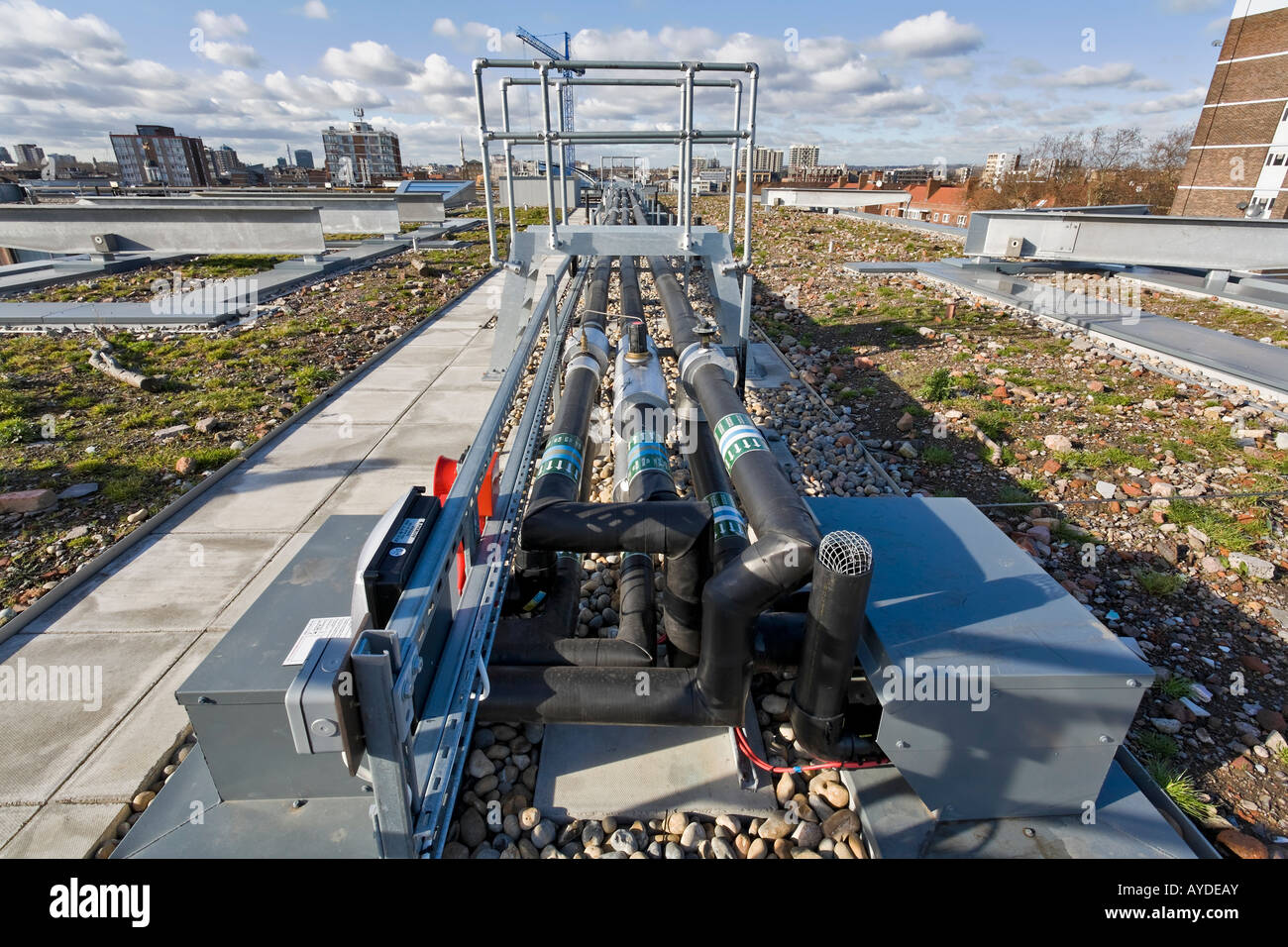 Adelaide Wharf lavoratore chiave appartamenti, Shoreditch, Londra, eco tetto, condotti di ventilazione Foto Stock