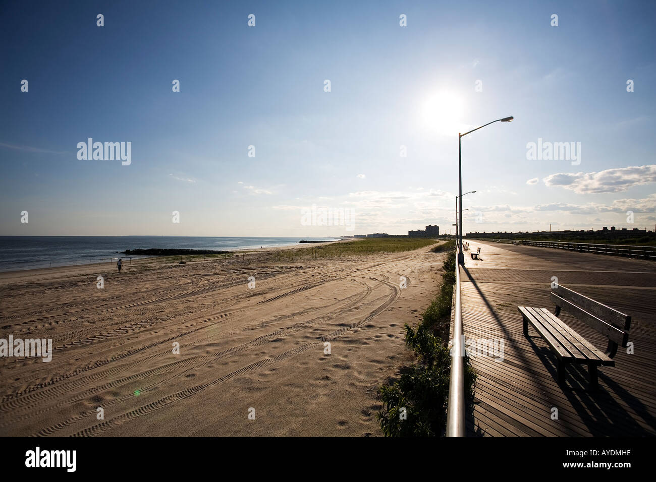 Il Boardwalk, Far Rockaway Foto Stock