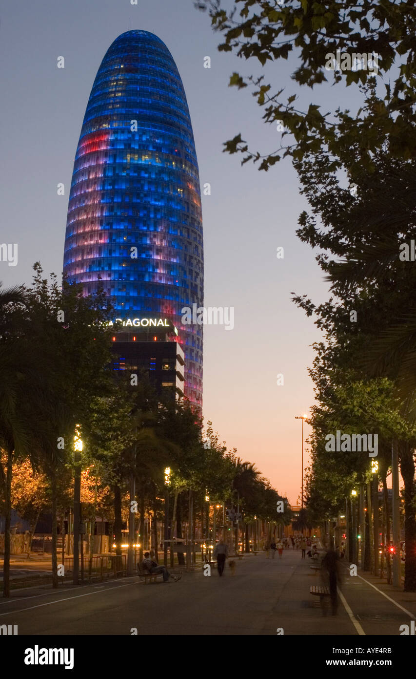 La Torre Agbar 142 m da Jean Nouvel, Plaça de les Glòries Barcellona Catalonia Spagna Foto Stock