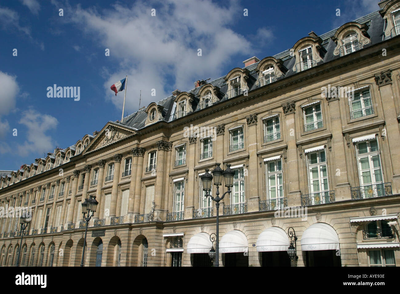 Place Vendome Paris Hotel Ritz a destra Francia Foto Stock