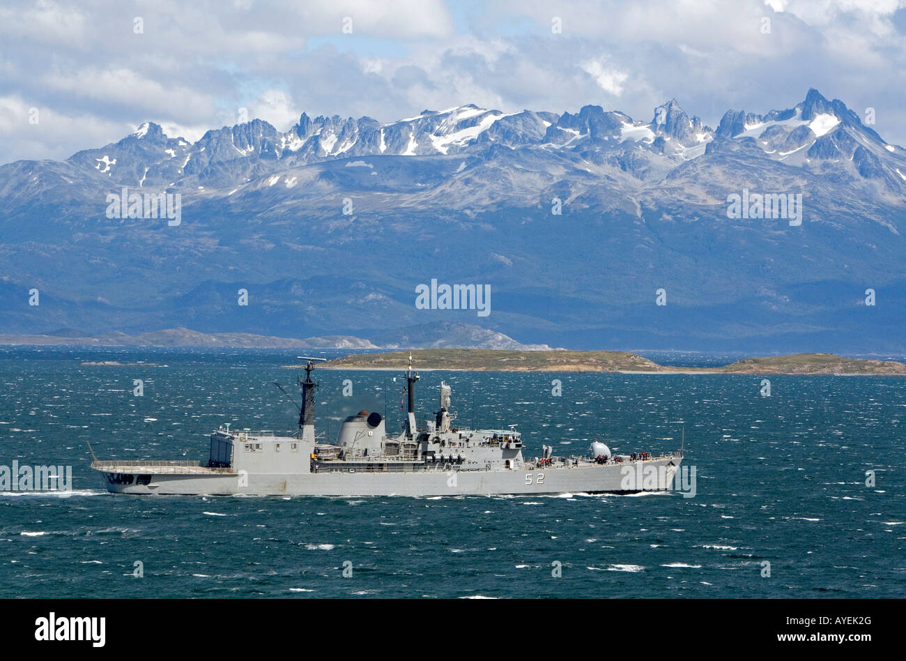 Marina argentina fregata nel Canale di Beagle vicino a Ushuaia Argentina Foto Stock