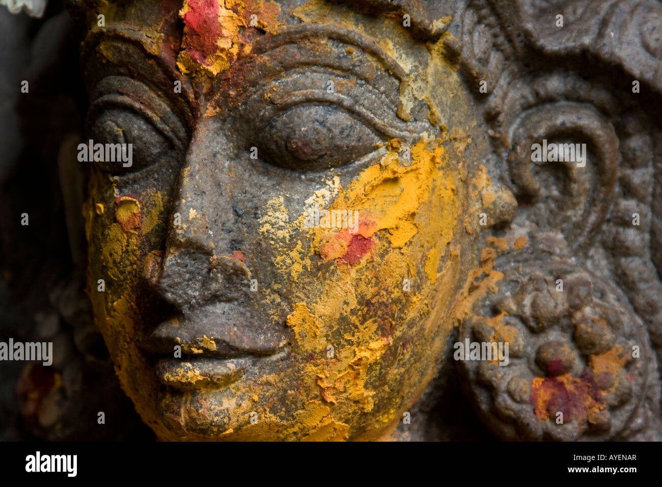 Verniciato colorato Statua di Shiva presso Sri Meenakshi a Madurai India del Sud Foto Stock