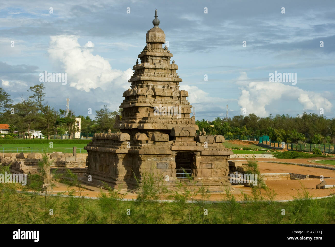 Sunrise on shore Tempio Mamallapuram in India del Sud Foto Stock