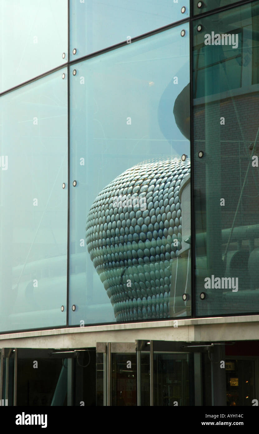 La riflessione di magazzini Selfridges Bullring Birmingham REGNO UNITO Foto Stock