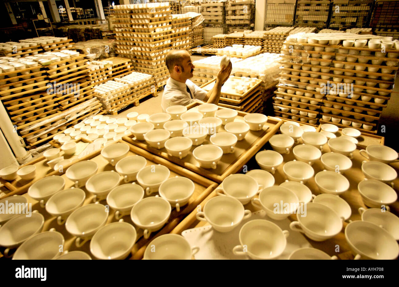Wedgewood e fabbrica di ceramiche a Stoke on Trent Inghilterra UK Gran Bretagna Foto Stock Wedgewood e fabbrica di ceramiche a Stoke on Trent Inghilterra UK Gran Bretagna Foto Stock