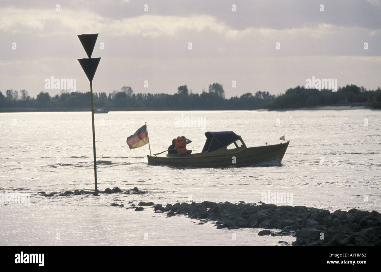 Kleines Motorboot Foto Stock