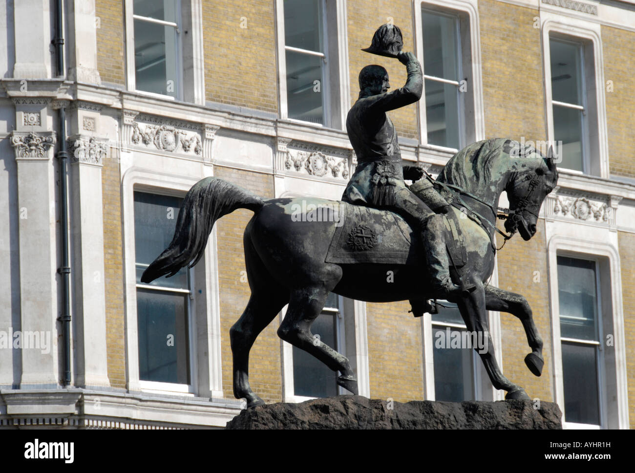 Statua del Principe Alberto a cavallo a Holborn Circus Londra Foto Stock