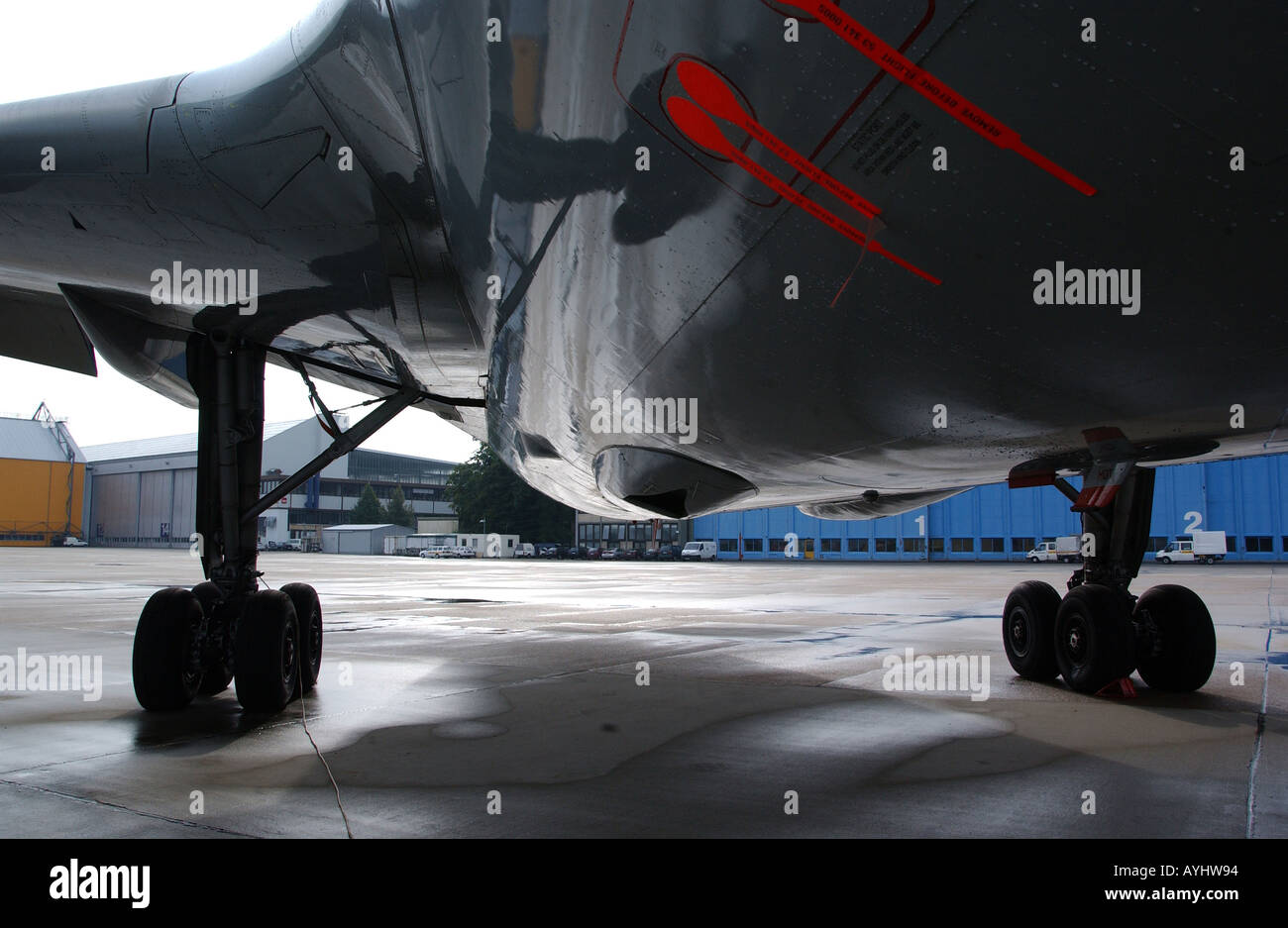 Gelaende fuer Reperaturen und Wartung von Flugzeugen Foto Stock