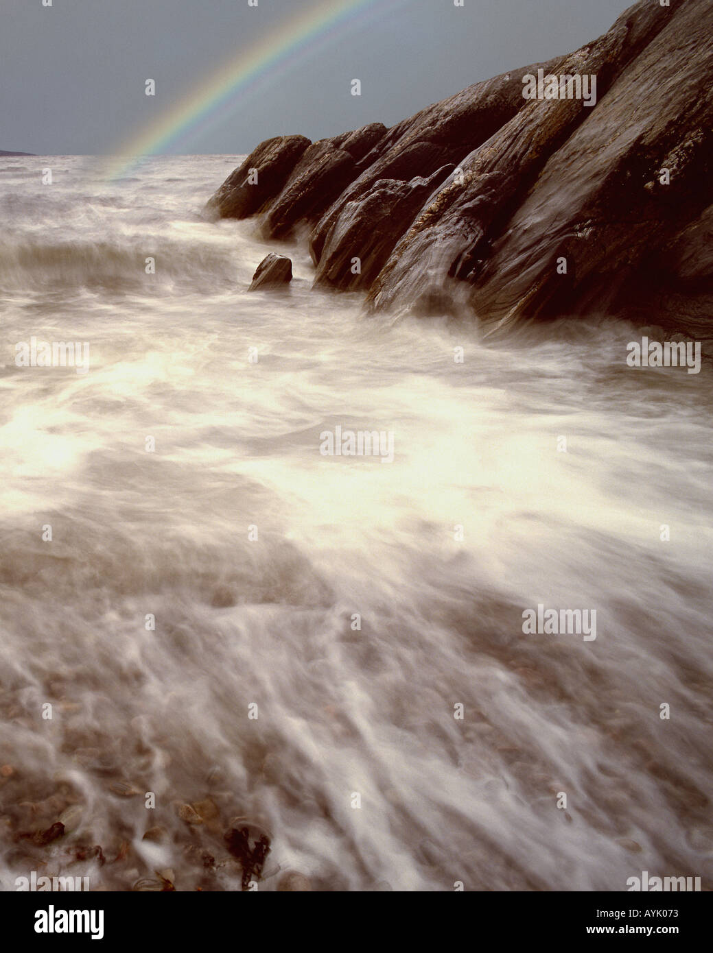 GB - Scozia: Arcobaleno sul Loch Nan Uamh Foto Stock