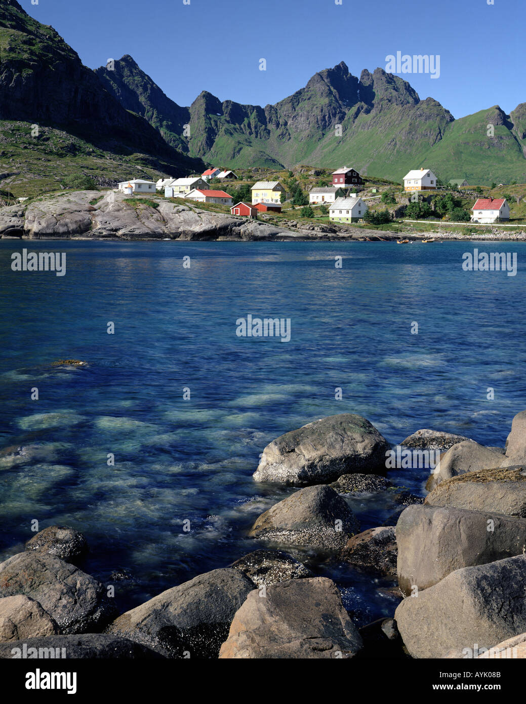 NO - ISOLE LOFOTEN: Un Gjerdtindan e montagne Foto Stock