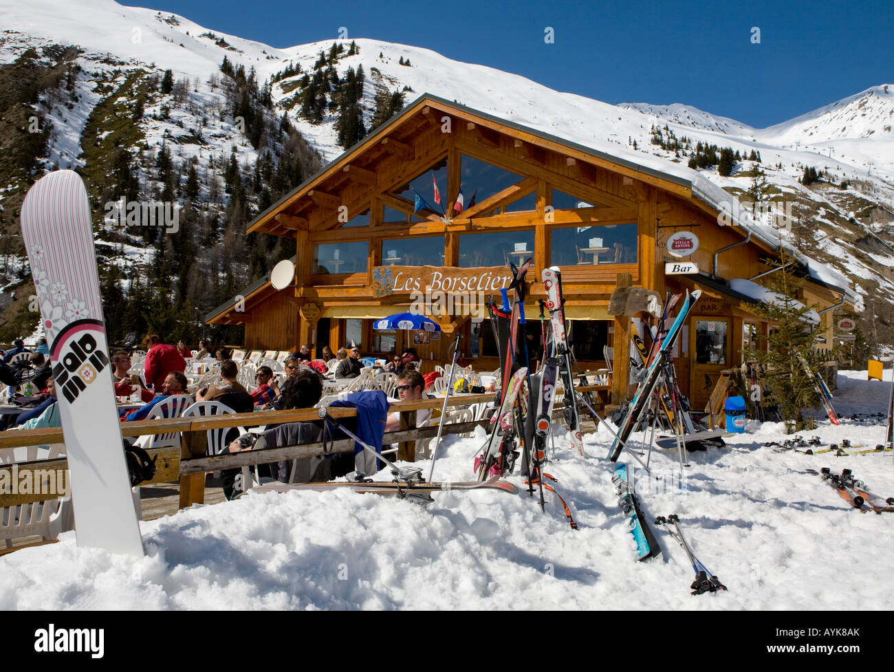 Les Borseliers Creperie Grill e La Plagne Alpi Francesi Francia Europa Foto Stock