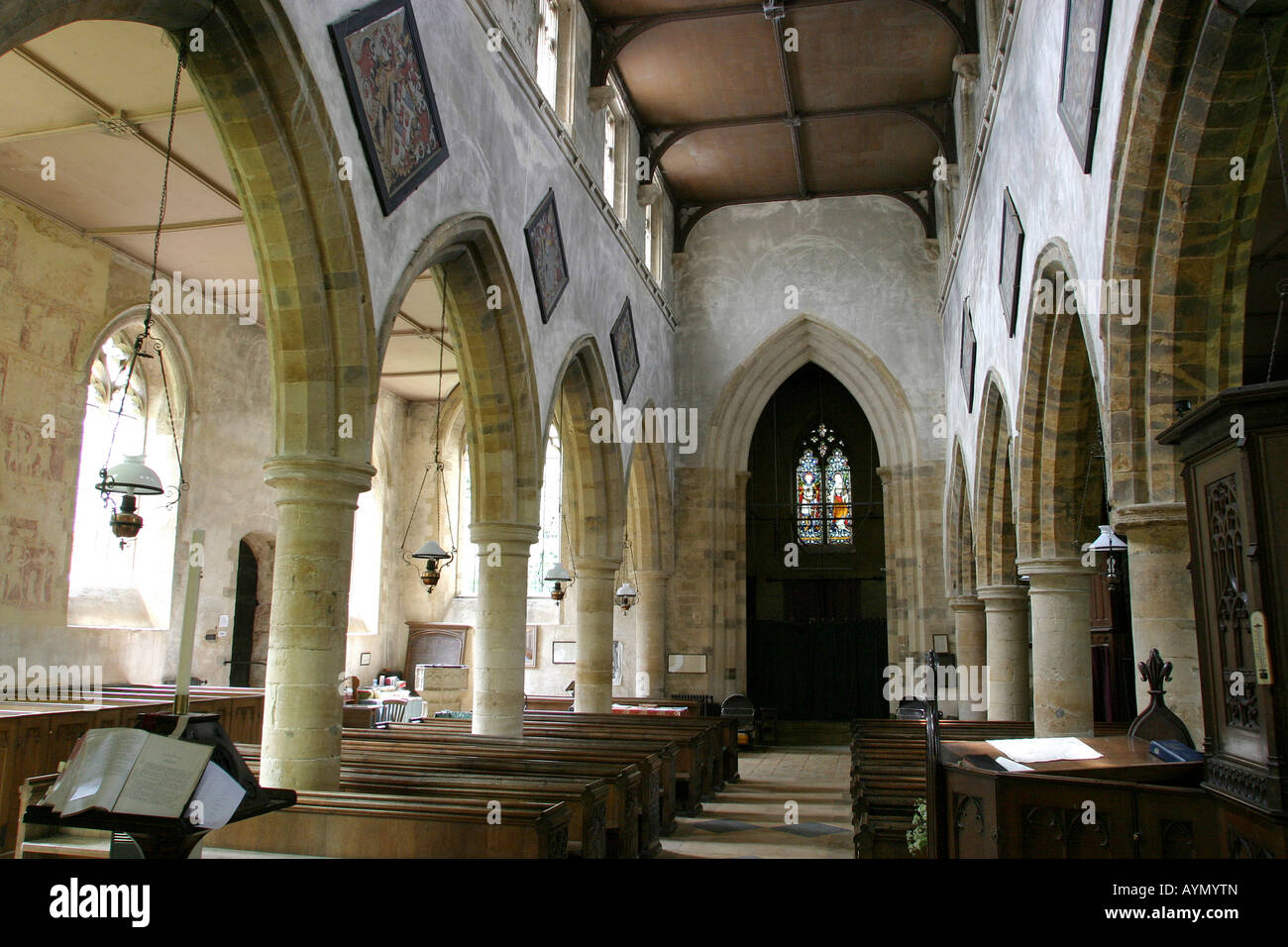 Regno Unito Oxfordshire grande Tew St Michaels Chiesa interno Foto Stock