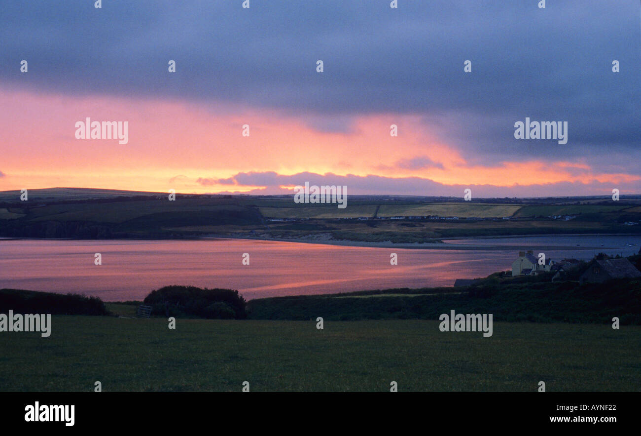 Visualizzare uovere Severn Estuary verso il Galles Foto Stock