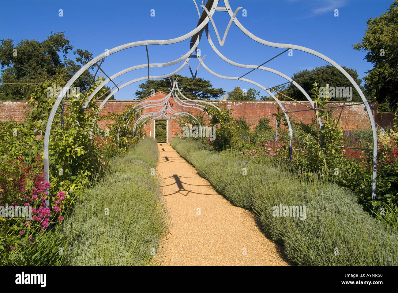 Osborne House East Cowes Isola di Wight in Inghilterra UK formale giardino murato English Heritage JMH0834 Foto Stock