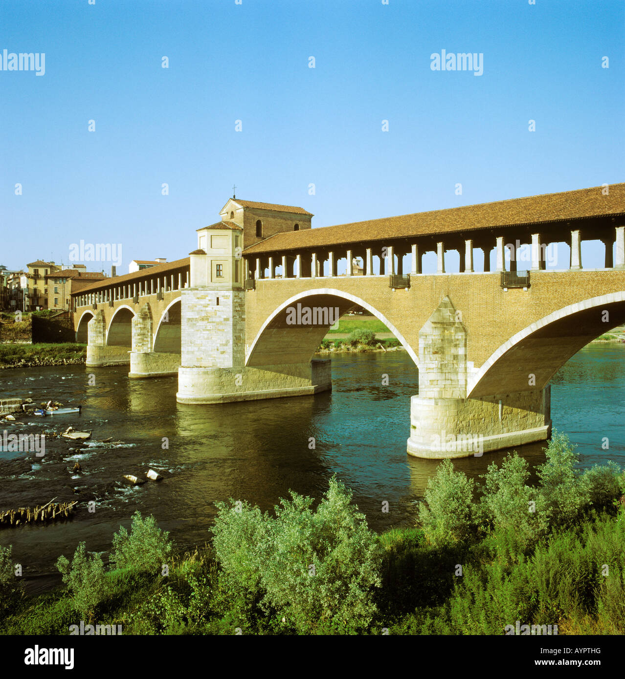 Ponte Coperto (Ponte Coperto) attraverso il fiume Ticino, Pavia Lombardia, Italia Foto Stock