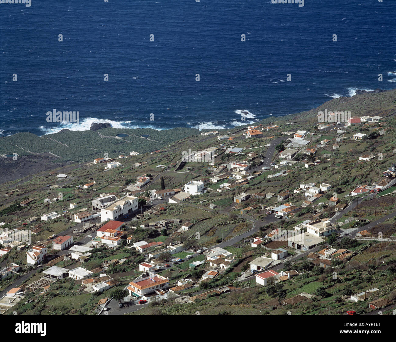 Kuestenlandschaft, Dorfansicht, Blick von oben auf las Indias, La Palma, Kanarische isole Foto Stock